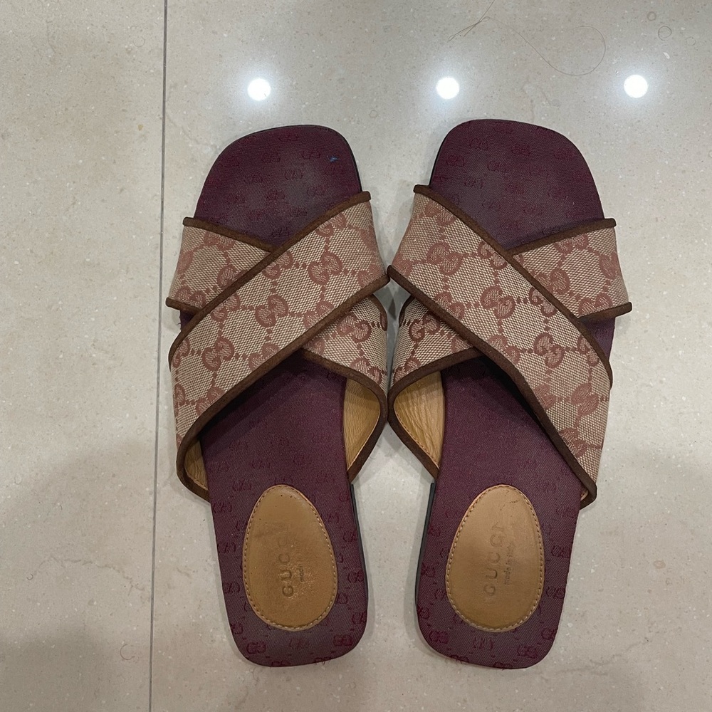 Gucci used flats